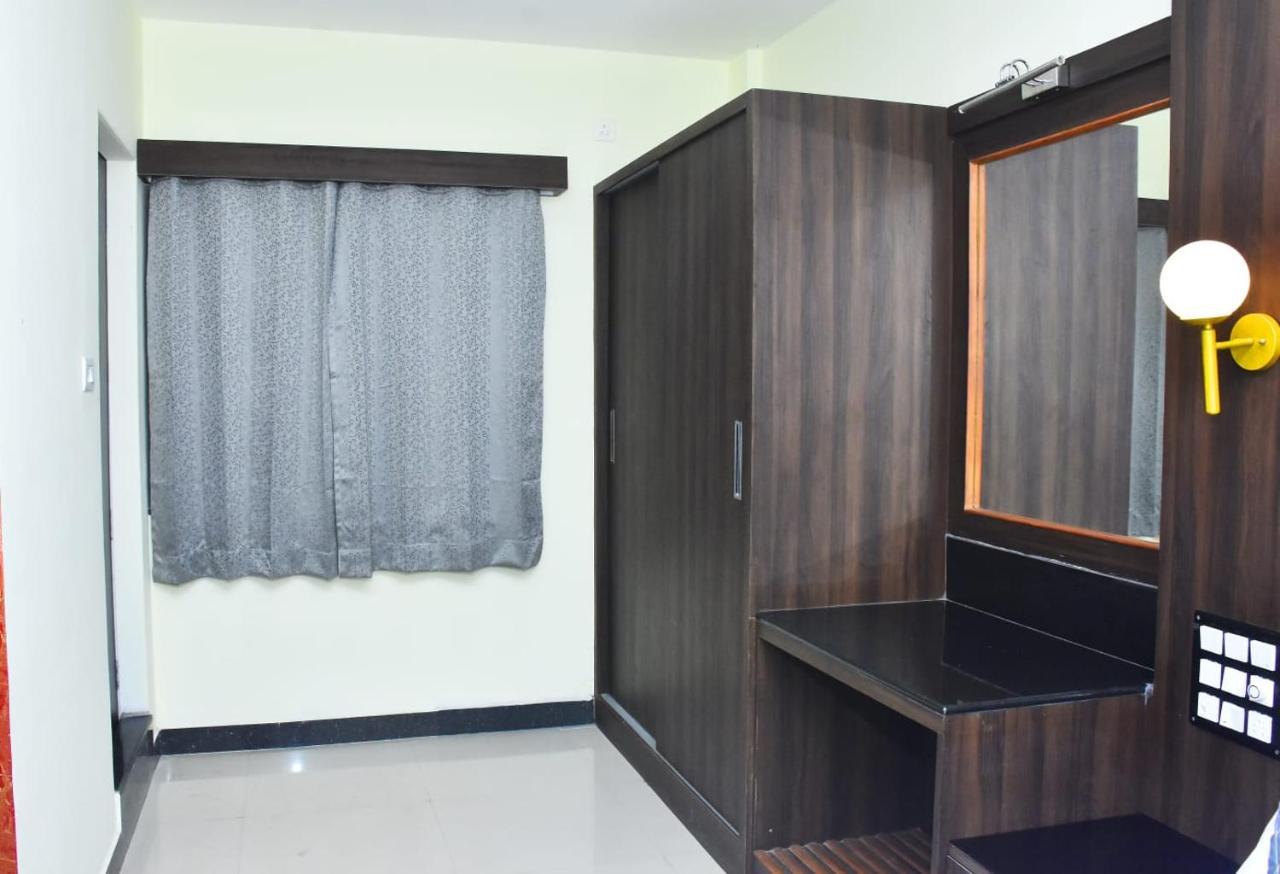 Hotel La Gowri, Coorg Мадикери Экстерьер фото