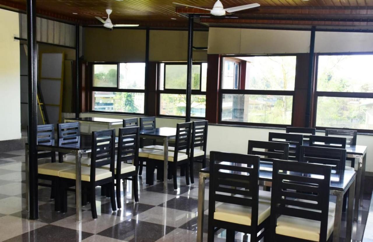 Hotel La Gowri, Coorg Мадикери Экстерьер фото
